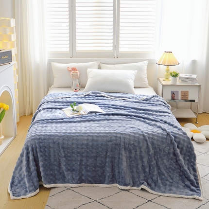启优家纺 2024新款仿兔毛泡泡绒毛毯兔兔绒毛毯法兰绒毛毯 灰蓝