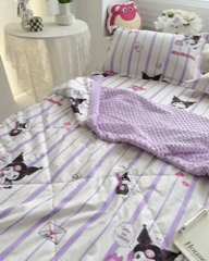 91家纺网 家纺一手货源 找家纺 一米阳光 2024新款卡通春夏棉加豆豆被 库洛米紫棉加豆豆被