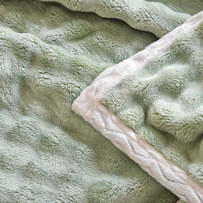 91家纺网 家纺一手货源 找家纺 启优家纺 2024新款仿兔毛泡泡绒毛毯兔兔绒毛毯法兰绒毛毯 绿色