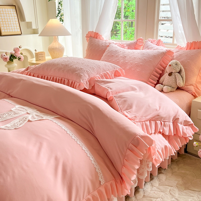 91家纺网 家纺一手货源 找家纺 唐人居 2025新款韩式花边蝴蝶结床盖四件套-浪漫满屋 浪漫满屋-浅粉