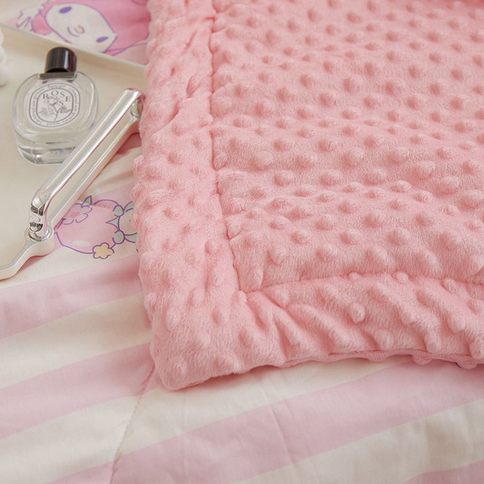 91家纺网 家纺一手货源 找家纺 一米阳光 2024新款卡通春夏棉加豆豆被 美乐蒂棉加豆豆被