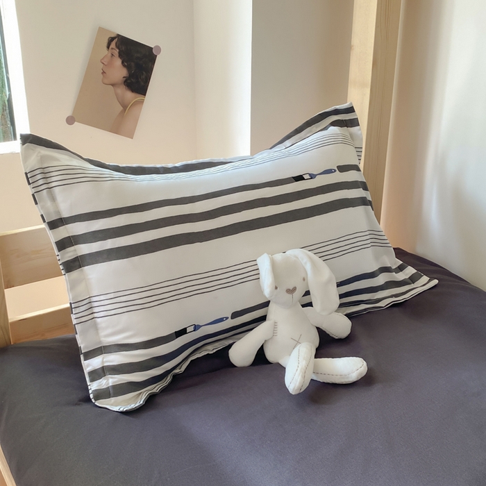 91家纺网 家纺一手货源 找家纺 雅蔓依 2025新款亲肤芦荟棉宿舍上下铺单人床学生三件套六件套 罗拉