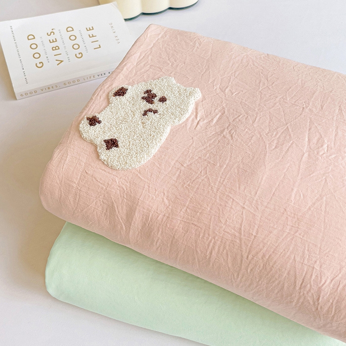 91家纺网 家纺一手货源 找家纺 韩巢家纺 2024新款四季通用超柔水洗棉毛巾绣单件被套-小白熊系列（提供卖家秀 ） 小白熊 浅粉