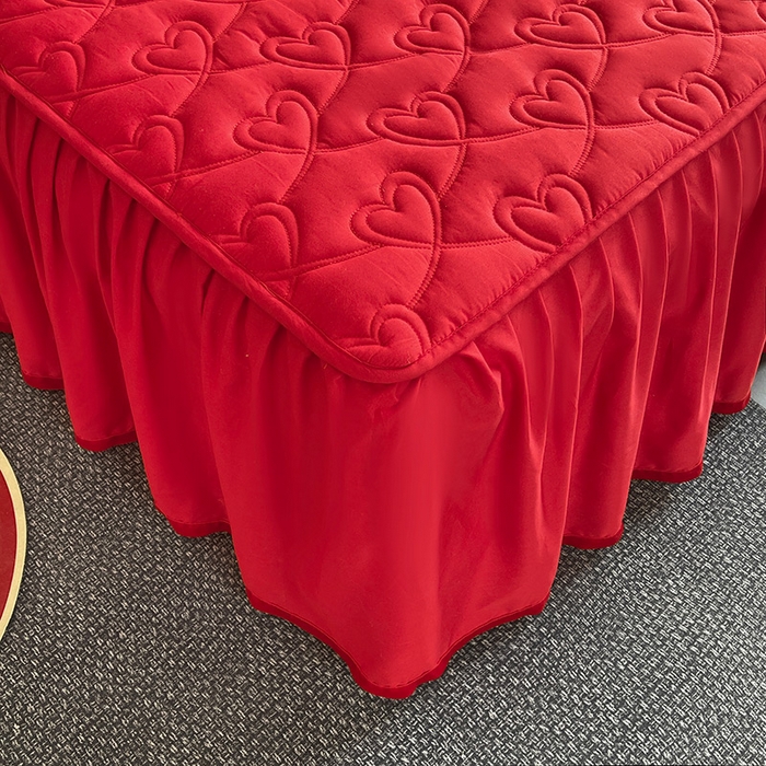 91家纺网 家纺一手货源 找家纺 3C 2024新款A类喜嫁全棉大豆床裙系列 心心相印