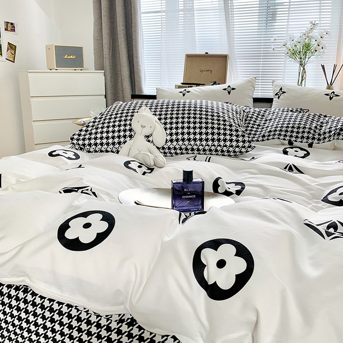 91家纺网 家纺一手货源 找家纺 朵希曼 2026新款全棉渐变色黑白系列四件套 复古摩登