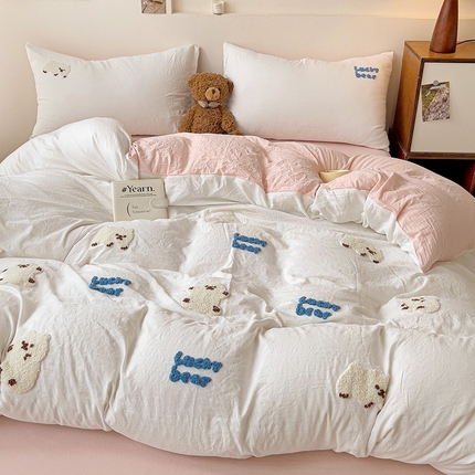 韩巢家纺 2024新款四季通用超柔水洗棉毛巾绣四件套-小白熊系列（提供卖家秀） 小白熊 白浅粉