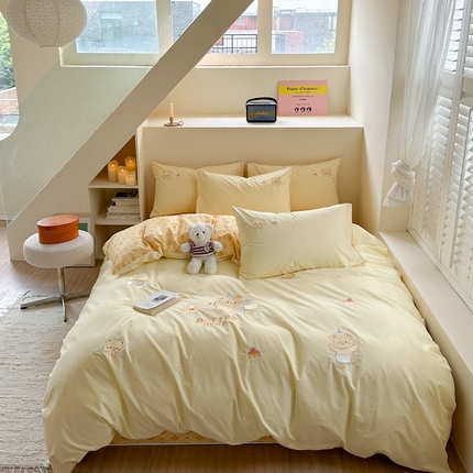 眠屿家纺 2024新款40支全棉水洗棉平绣绣花四件套 天使小熊