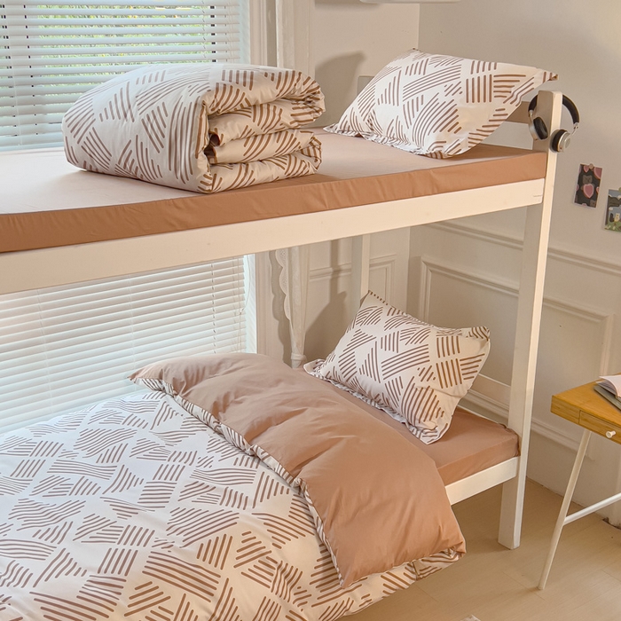 91家纺网 家纺一手货源 找家纺 金鑫汇家纺 2024新款全棉宿舍印花三件套第二批 简格-卡其