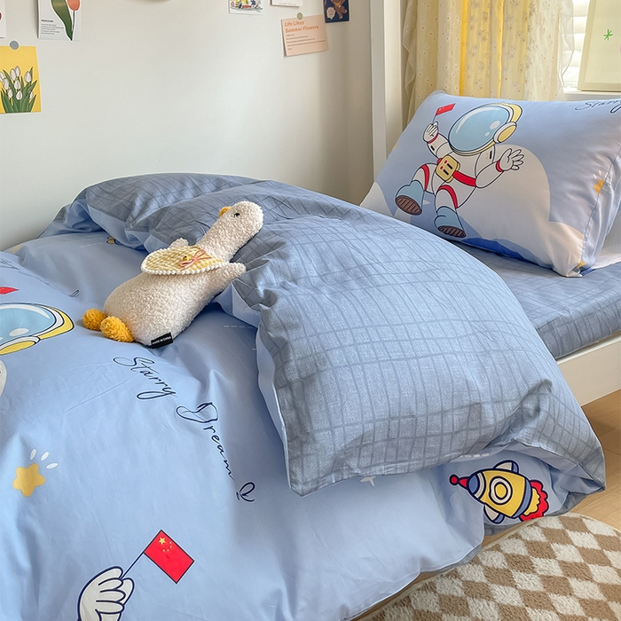 91家纺网 家纺一手货源 找家纺 金鑫汇家纺 2024新款全棉宿舍印花三件套第二批 翱翔太空