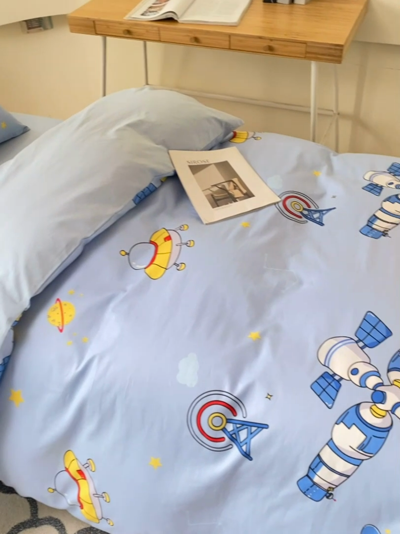 91家纺网 家纺一手货源 找家纺 金鑫汇家纺 2024新款全棉宿舍印花三件套第二批 宇宙奥秘