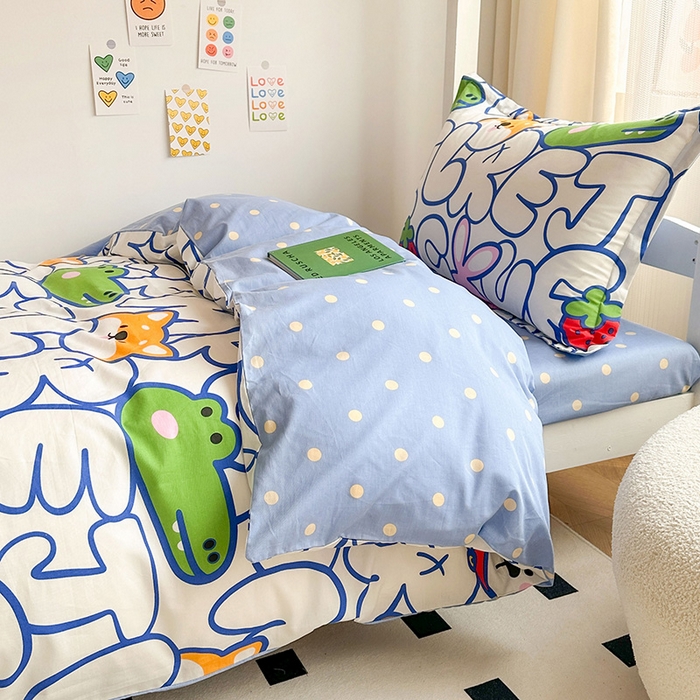 91家纺网 家纺一手货源 找家纺 金鑫汇家纺 2024新款全棉宿舍印花三件套第一批 字母派对