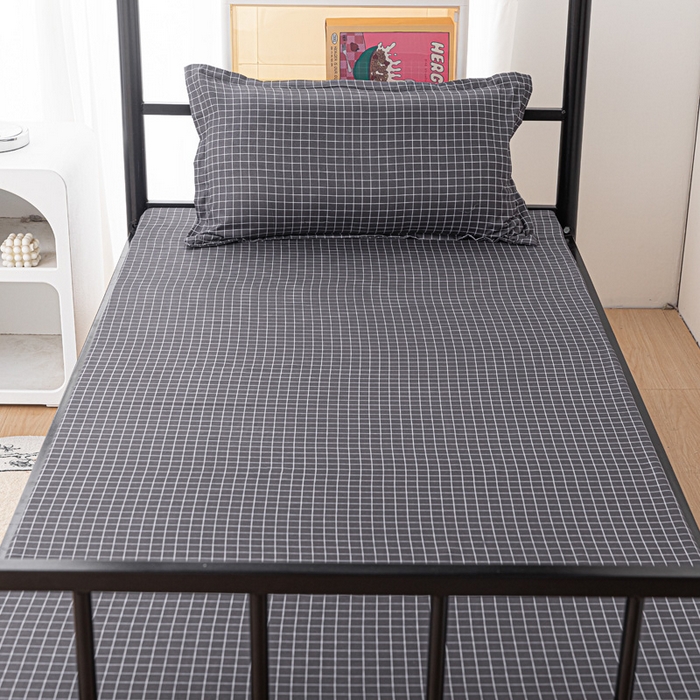 91家纺网 家纺一手货源 找家纺 楠沐家纺 2025新款大学生床垫套可拆洗学生宿舍亲肤床垫套 黑小格