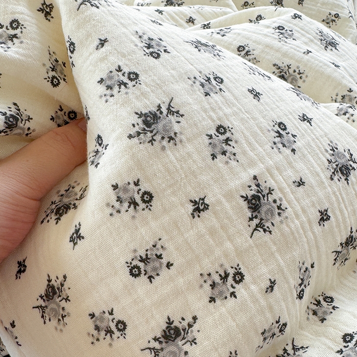 91家纺网 家纺一手货源 找家纺 萝莉家纺 2025新款全棉双层皱皱纱四件套（第三批） 小黑花