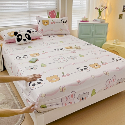 91家纺网 家纺一手货源 找家纺 名兮家居 2024新款全棉卡通印花床笠 欢乐多多