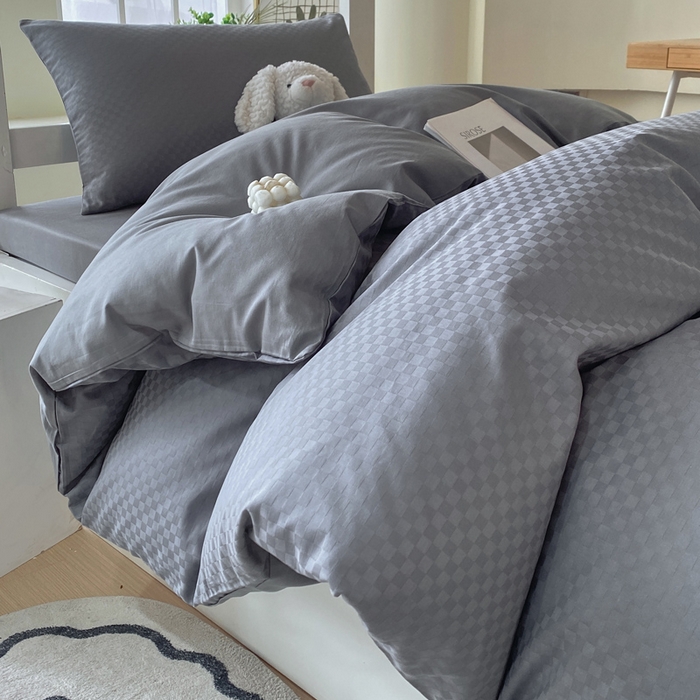 91家纺网 家纺一手货源 找家纺 金鑫汇家纺 2024新款A类长绒棉提花学生套件 深灰