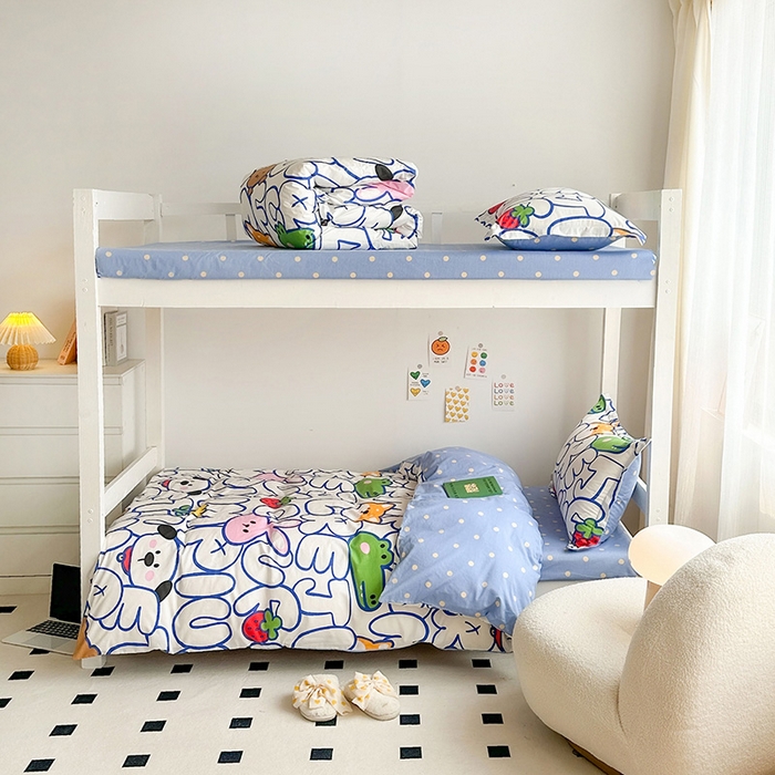 91家纺网 家纺一手货源 找家纺 金鑫汇家纺 2024新款全棉宿舍印花三件套第一批 字母派对