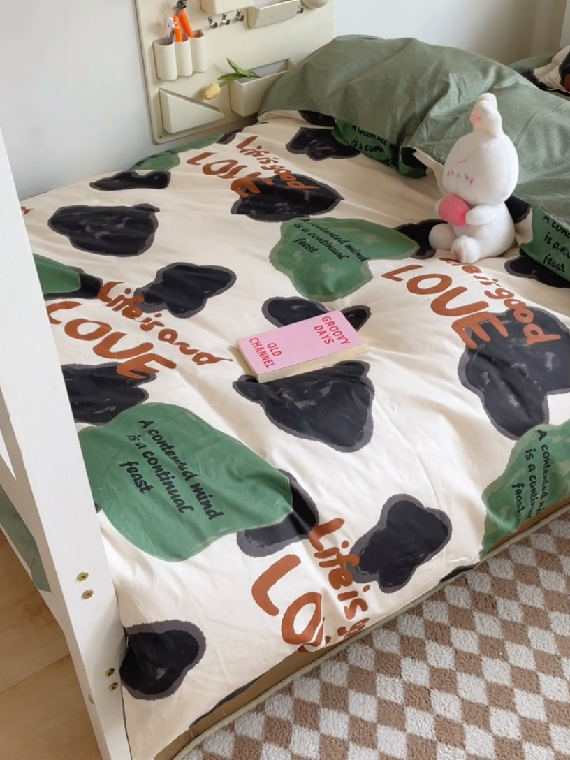 91家纺网 家纺一手货源 找家纺 金鑫汇家纺 2024新款全棉宿舍印花三件套第一批 蜗居