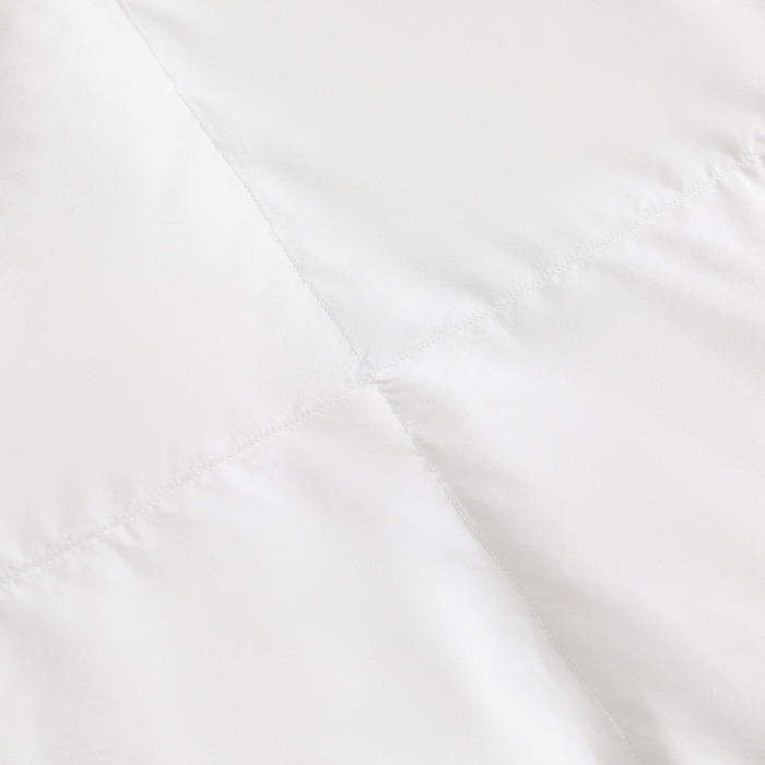 91家纺网 家纺一手货源 找家纺 俏企鹅 2025新款100支可水洗云柔棉羽绒被夏被夏凉被空调被子被芯 月牙白