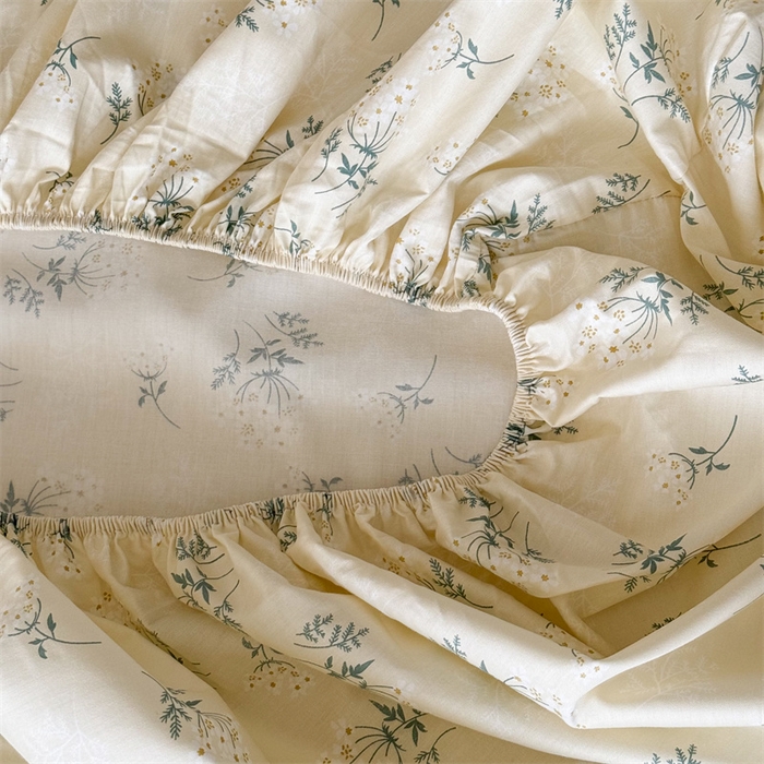 91家纺网 家纺一手货源 找家纺 名兮家居 2024新款全棉卡通印花床笠 妃子笑