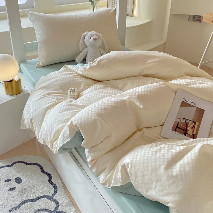 91家纺网 家纺一手货源 找家纺 金鑫汇家纺 2024新款A类长绒棉提花学生套件 奶昔白+水绿