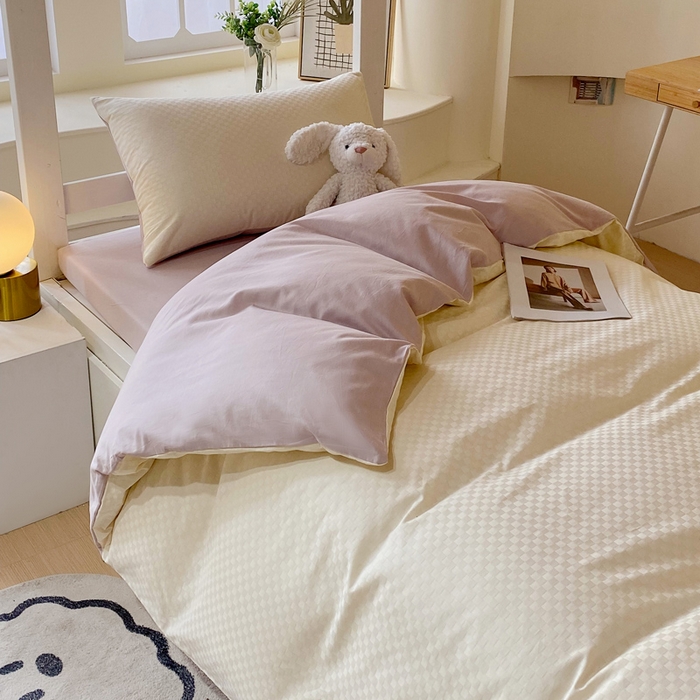 91家纺网 家纺一手货源 找家纺 金鑫汇家纺 2024新款A类长绒棉提花学生套件 奶昔白+淡紫