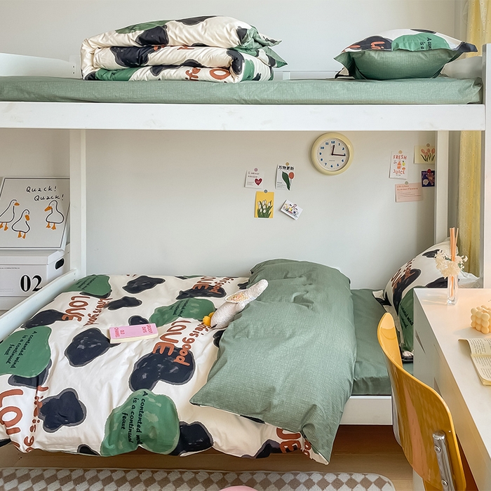 91家纺网 家纺一手货源 找家纺 金鑫汇家纺 2024新款全棉宿舍印花三件套第一批 蜗居