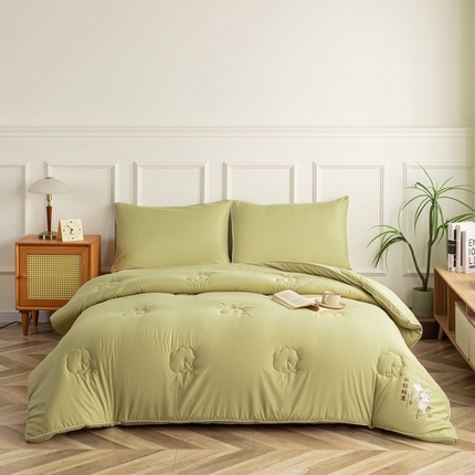 91家纺网 家纺一手货源 找家纺 （总）老张新疆棉花被 热卖压花华夫格棉花被