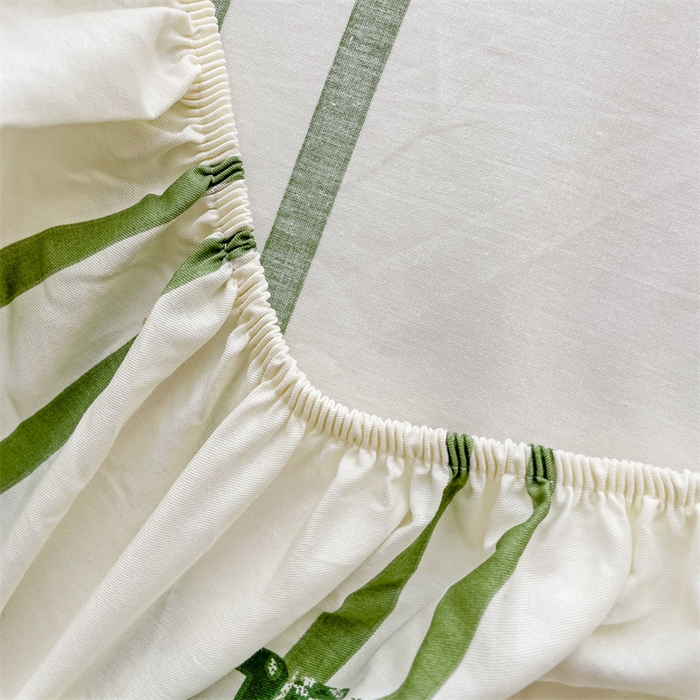 91家纺网 家纺一手货源 找家纺 名兮家居 2024新款全棉卡通印花床笠 呆萌熊猫