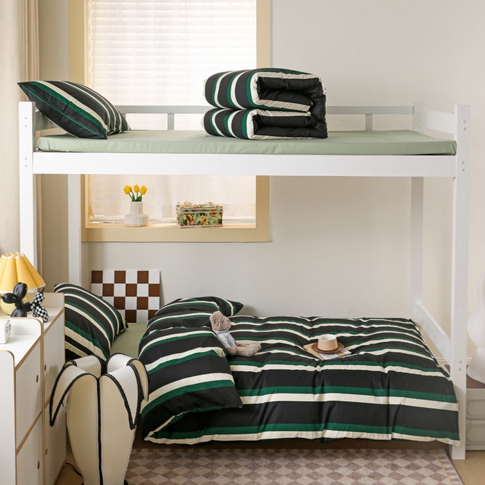 91家纺网 家纺一手货源 找家纺 梦家居 2024新款全棉简约风学生宿舍三件套 梦幻森林