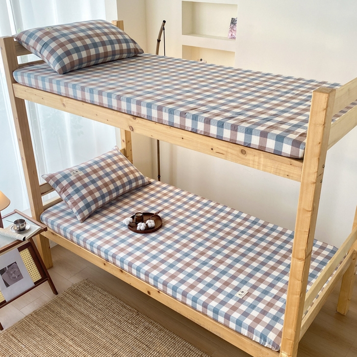 91家纺网 家纺一手货源 找家纺 21度C 2024新款色织全棉学生床笠 蓝咖格