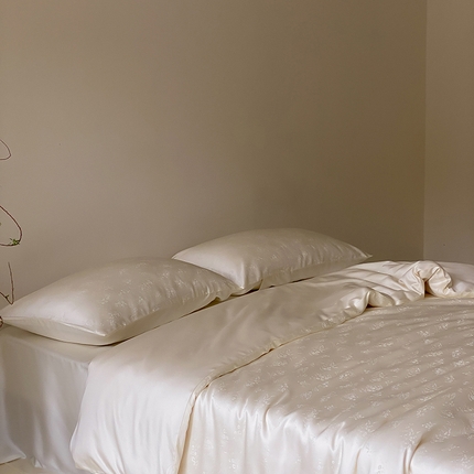 91家纺网 家纺一手货源 找家纺 佳汐蓝家纺 （总）2024新款60支兰精天丝系列四件套