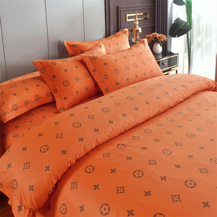 91家纺网 家纺一手货源 找家纺 2024新款全棉13376印花床盖款四件套系列 大牌157-棕桔
