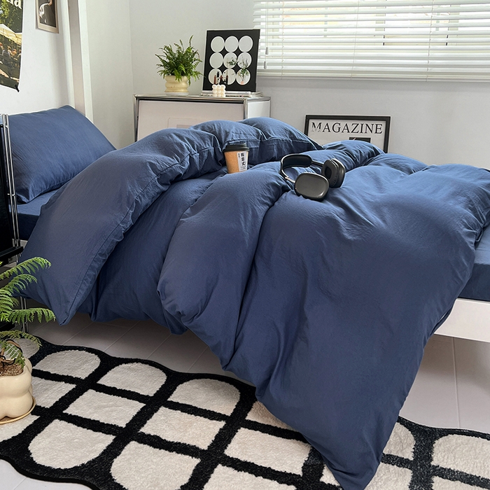 91家纺网 家纺一手货源 找家纺 贝拉梦家纺 2024新款褶皱炒鸡糯纯色水洗棉学生床三件套 浩瀚蓝