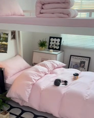 91家纺网 家纺一手货源 找家纺 贝拉梦家纺 2024新款褶皱炒鸡糯纯色水洗棉学生床三件套 桃夭