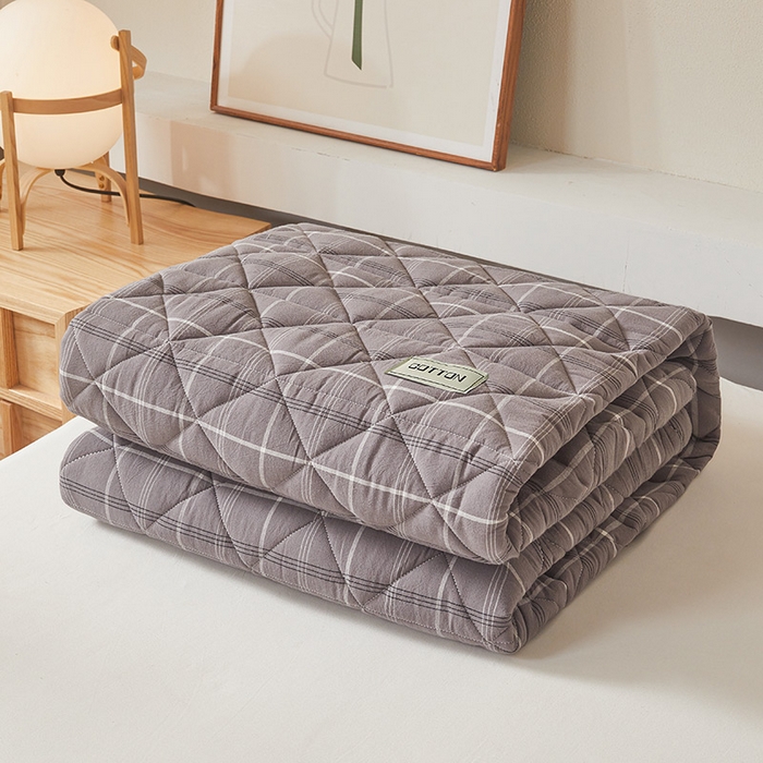 91家纺网 家纺一手货源 找家纺 3C 2024新款全棉水洗棉色织大豆夹棉抗菌床笠 千茉灰