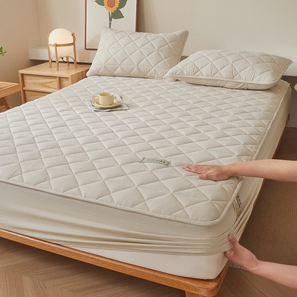 91家纺网 家纺一手货源 找家纺 3C 2024新款全棉水洗棉色织大豆夹棉抗菌床笠 元素咖