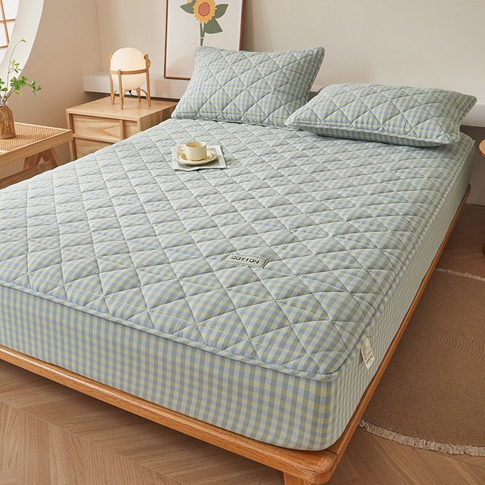 91家纺网 家纺一手货源 找家纺 3C 2024新款全棉水洗棉色织大豆夹棉抗菌床笠 灰绿小格