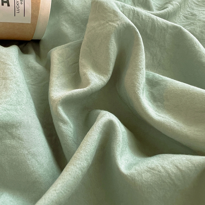 91家纺网 家纺一手货源 找家纺 贝拉梦家纺 2024新款褶皱炒鸡糯纯色水洗棉学生床三件套 庭芜绿