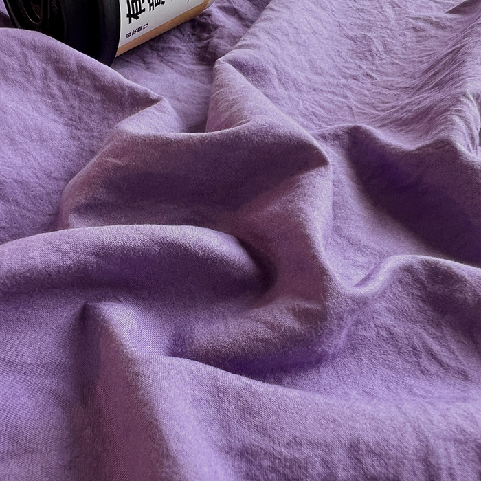 91家纺网 家纺一手货源 找家纺 贝拉梦家纺 2024新款褶皱炒鸡糯纯色水洗棉学生床三件套 风信紫