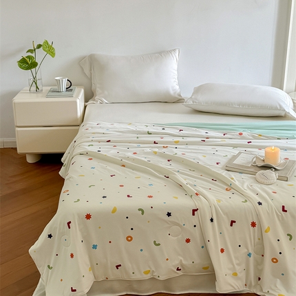 91家纺网 家纺一手货源 找家纺 （总）华超针织 2024新款锦氨凉感印花夏被