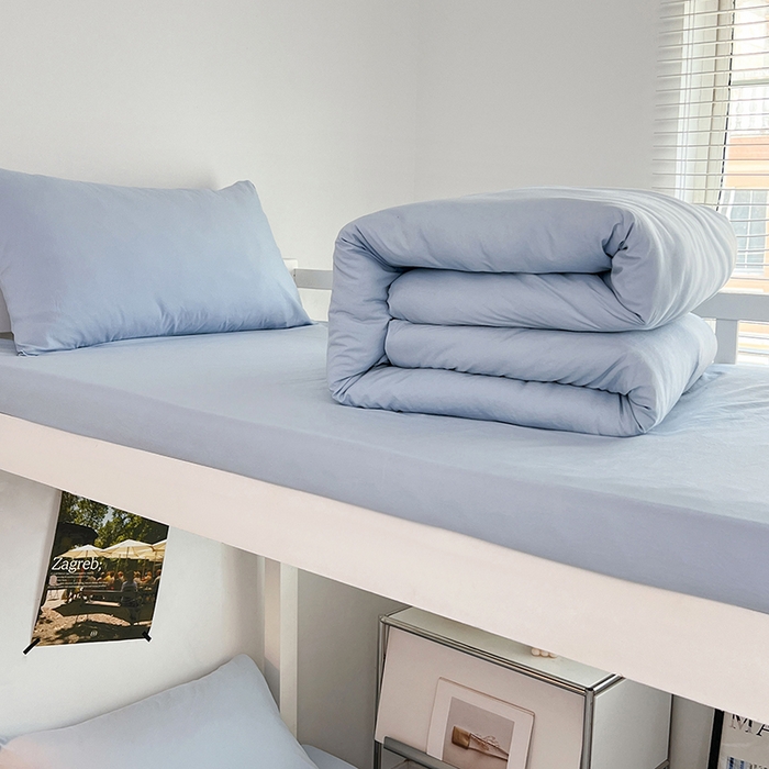 91家纺网 家纺一手货源 找家纺 贝拉梦家纺 2024新款褶皱炒鸡糯纯色水洗棉学生床三件套 马卡龙蓝