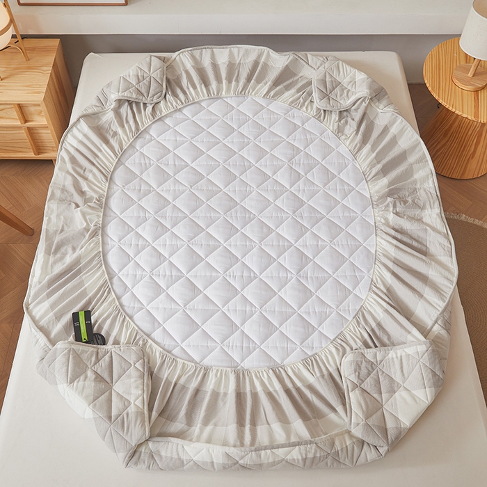 91家纺网 家纺一手货源 找家纺 3C 2024新款全棉水洗棉色织大豆夹棉抗菌床笠 椰子灰大格