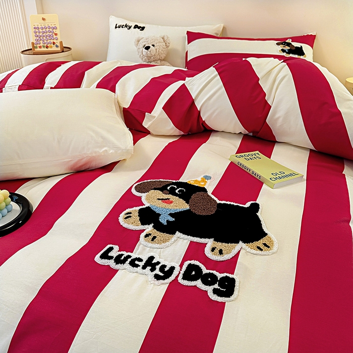 91家纺网 家纺一手货源 找家纺 大境 2024新款毛巾绣全棉纯棉学生三件套四件套 幸运狗-红条