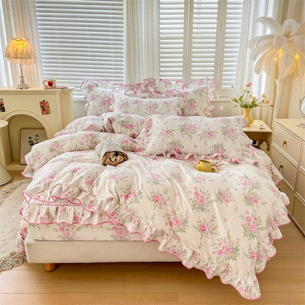 91家纺网 家纺一手货源 找家纺 宜凡家纺 2024新款全棉印花公主风夹棉床笠四件套 芳菲花园