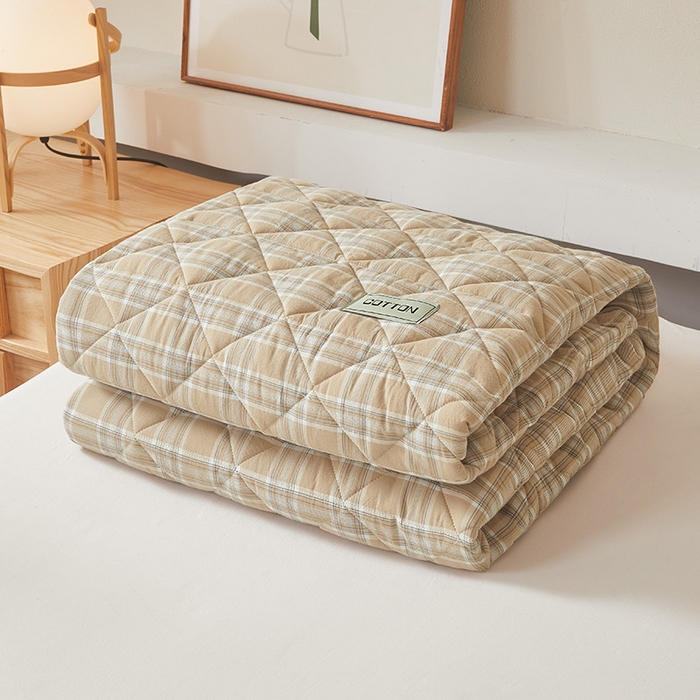 91家纺网 家纺一手货源 找家纺 3C 2024新款全棉水洗棉色织大豆夹棉抗菌床笠 花漾浅卡