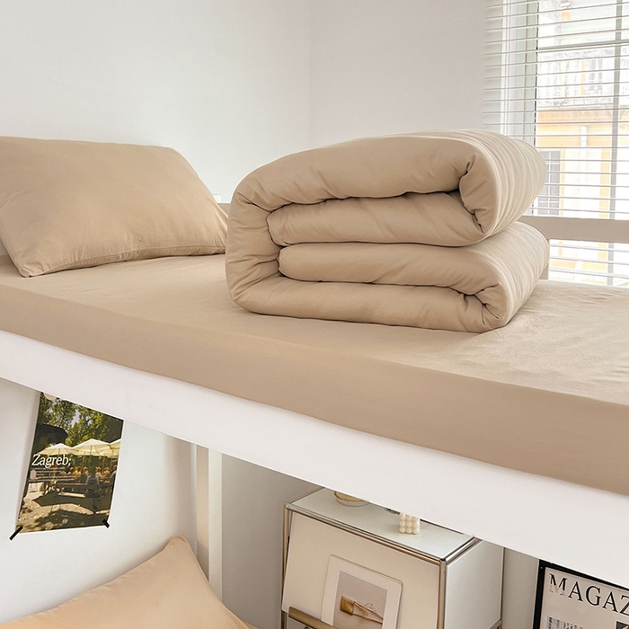 91家纺网 家纺一手货源 找家纺 贝拉梦家纺 2024新款褶皱炒鸡糯纯色水洗棉学生床三件套 可可蛋奶