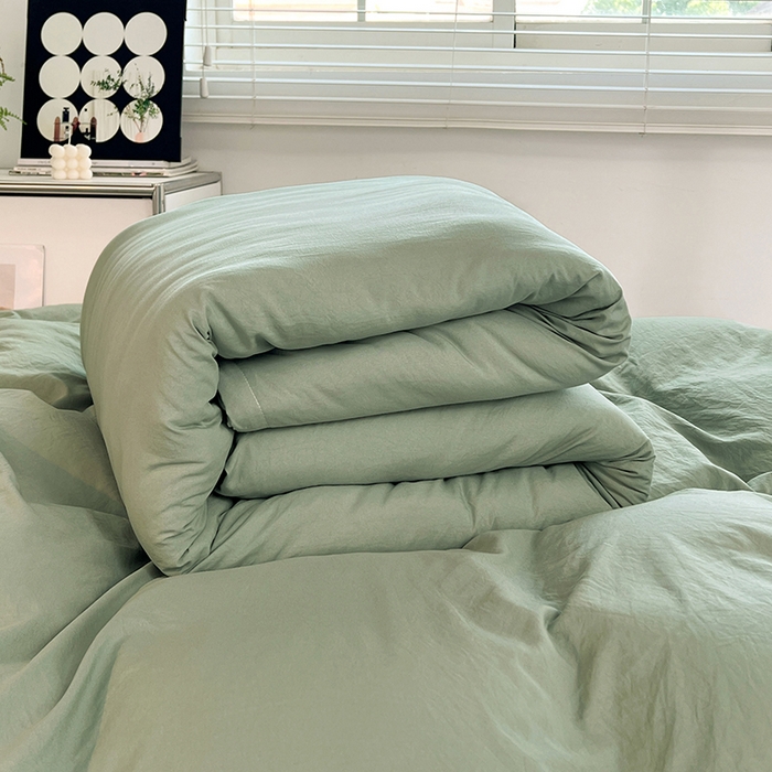 91家纺网 家纺一手货源 找家纺 贝拉梦家纺 2024新款褶皱炒鸡糯纯色水洗棉学生床三件套 庭芜绿