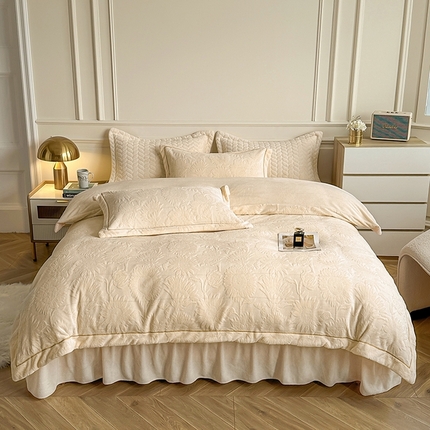 91家纺网 家纺一手货源 找家纺 （总）金艾草 2025新款牛奶绒立体雕花夹棉床盖四件套