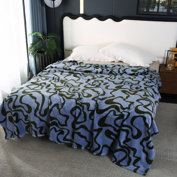 91家纺网 家纺一手货源 找家纺 巴木赫 2024新款法兰绒舒棉绒熊猫绒毛毯 鸭青