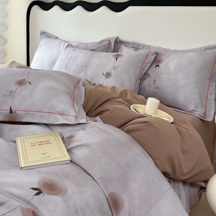 91家纺网 家纺一手货源 找家纺 艾迪尚家纺 2025新款生态全棉磨毛印花四件套--单被套 爱意随风-咖